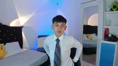 Snapshot of danvianny chatting on October 10, 1:17 pm DAN VIANNY online show from October 10, 1:17 pm