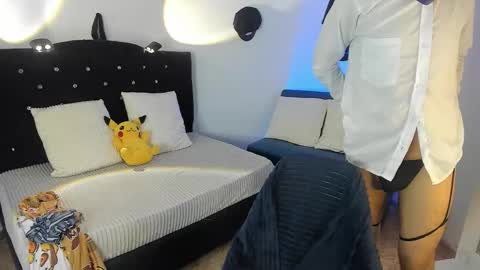 Snapshot of danvianny chatting on October 12, 4:43 pm DAN VIANNY online show from October 12, 4:43 pm