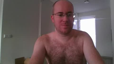 Snapshot of danzel87 chatting on October 31, 8:37 am Danny online show from October 31, 8:37 am