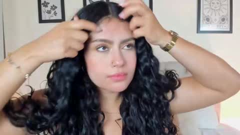 Antonella Mora online show from November 21, 1:42 pm