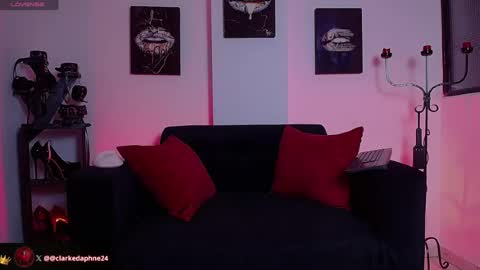 daphne_clarke online show from July 22, 12:07 pm