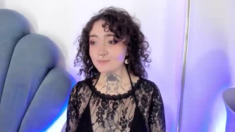 DaphneBlunt online show from November 21, 2:26 pm