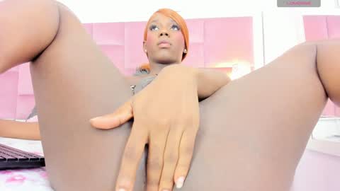 Daphne online show from December 13, 8:25 pm