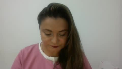 dapnne online show from February 2, 5:09 pm