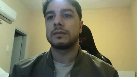 dario12rodriguez online show from October 19, 5:23 am