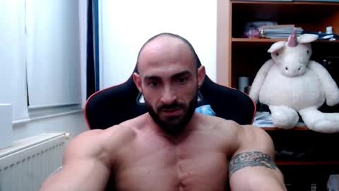 Dario online show from December 5, 9:22 pm