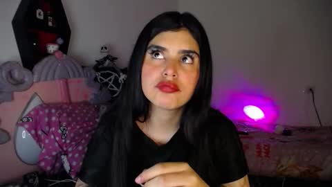 Moony online show from December 20, 9:44 pm