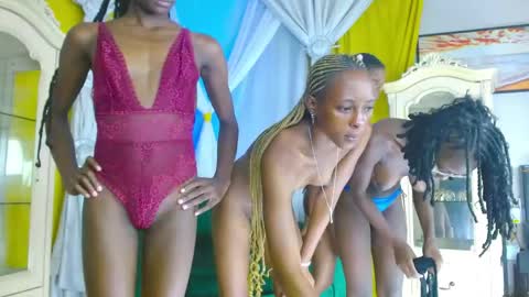 Berry online show from April 1, 8:17 pm