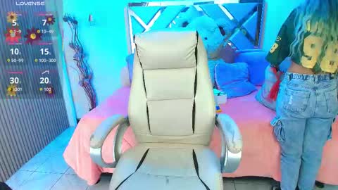 dark_dominika online show from January 16, 8:29 pm