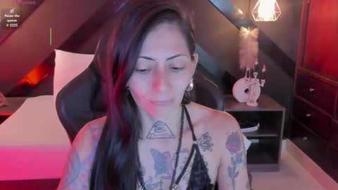 M I K A E L A online show from January 8, 7:09 pm