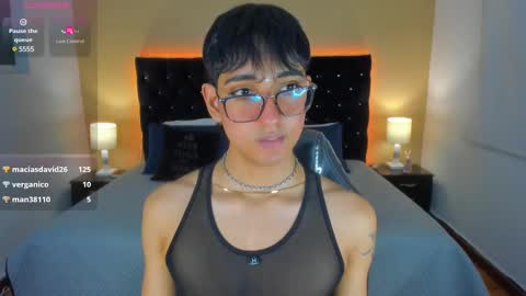 Snapshot of dark_hairy_ chatting on February 20, 3:12 am Andrew online show from February 20, 3:12 am