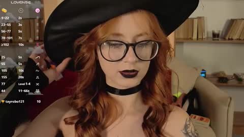 Lola online show from November 18, 2:58 am