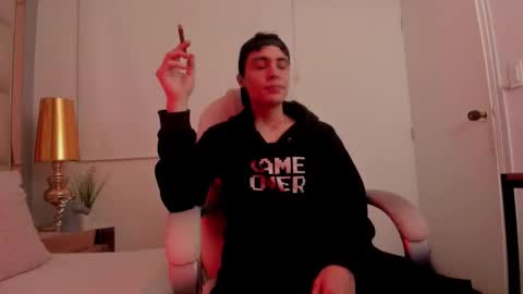 dark_sun333 online show from October 19, 3:33 am