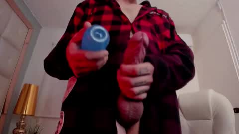 dark_sun333 online show from October 11, 10:35 pm