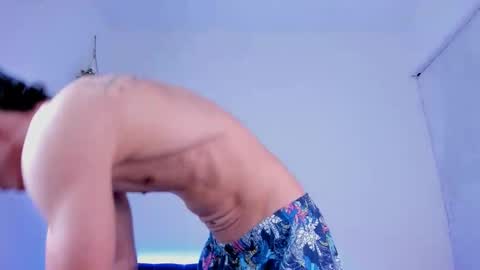 dark_valentino online show from March 26, 4:29 am