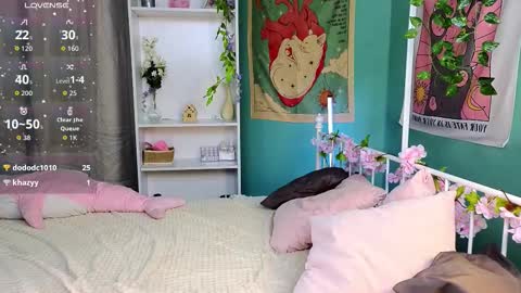 Snapshot of dark_vamp_ chatting on October 14, 5:16 pm Vamp  online show from October 14, 5:16 pm