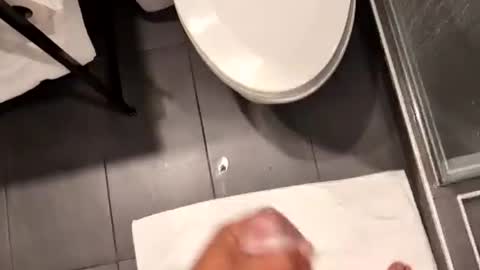 Snapshot of darkale24759843 chatting on September 18, 9:46 am darkale24759843 online show from September 18, 9:46 am