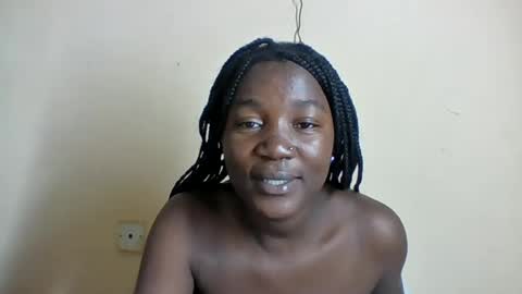 darkcaramel1 online show from July 6, 9:28 pm