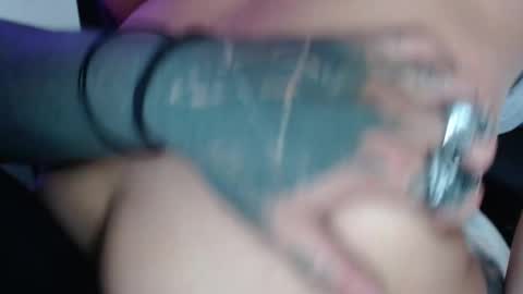 darkclothes online show from February 26, 2:59 pm