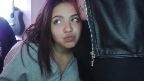 darkclothes online show from February 25, 12:16 pm