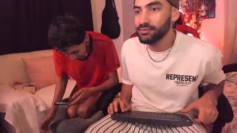 darkdesire_1 online show from March 7, 2:46 am