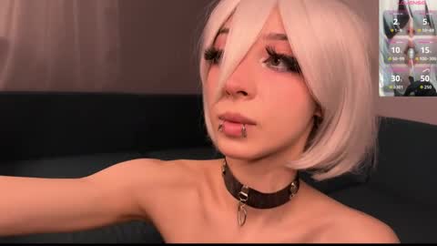 Yuu online show from April 17, 11:40 pm