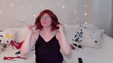 Kelly online show from June 22, 5:48 am