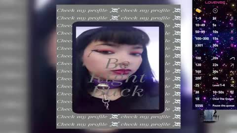 Snapshot of darkling_b chatting on March 11, 3:14 am Camila online show from March 11, 3:14 am