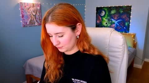 darkmoon____ online show from October 8, 1:39 pm