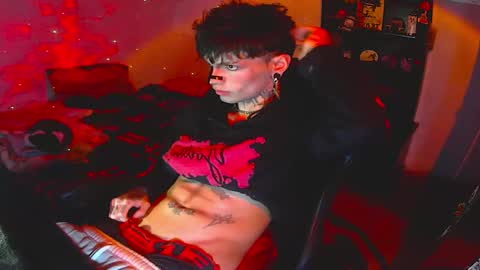   online show from October 22, 9:23 am