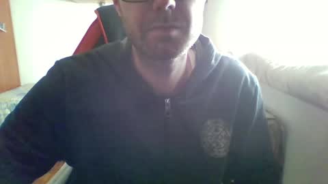 Darkv88 online show from March 7, 9:18 am