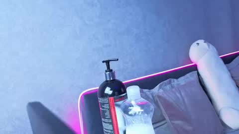 darlenedolce online show from October 25, 10:03 am