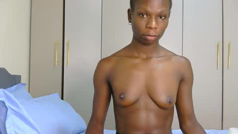 darling_dee online show from February 16, 1:09 pm