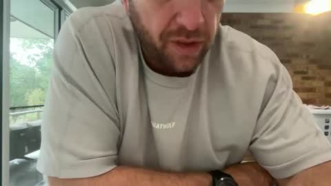 Snapshot of dartanian0001 chatting on October 28, 4:24 am dartanian0001 online show from October 28, 4:24 am