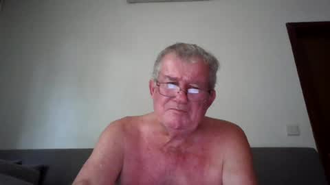 darwincock online show from June 30, 6:13 am