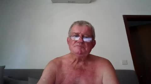 darwincock online show from June 26, 5:13 am