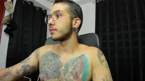 dash lowell   online show from March 1, 6:46 am