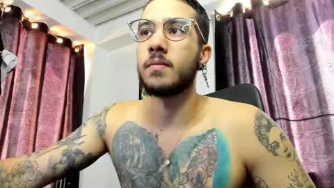 dash lowell   online show from January 19, 3:53 pm