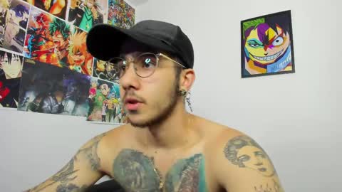 dash lowell   online show from March 4, 2:32 pm