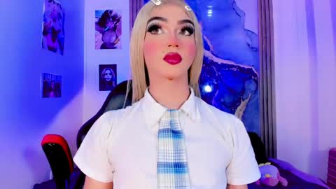 Natalia online show from June 8, 7:59 pm
