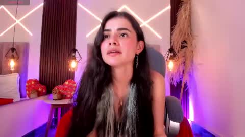 dasha_rodriguez online show from July 28, 3:43 pm
