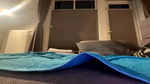 dave76b online show from March 7, 6:11 pm