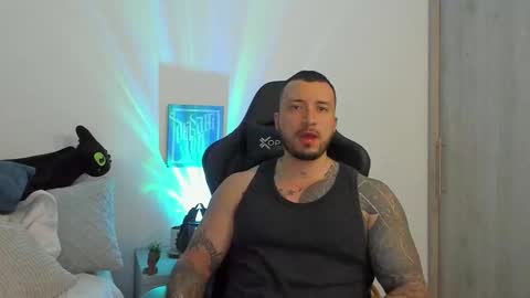 DAVE MAX online show from October 26, 2:23 am