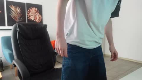 DAVE REDMOND online show from April 15, 1:47 pm