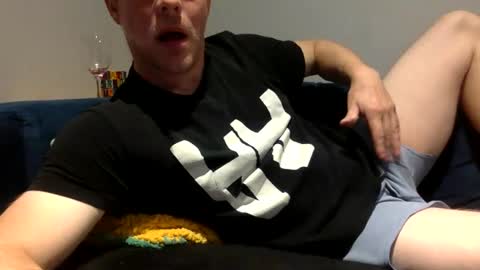 daveb709709709 online show from October 12, 2:04 am