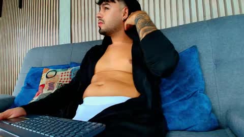 Dave online show from February 5, 2:31 pm