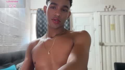 david_hot44 online show from February 21, 9:40 pm