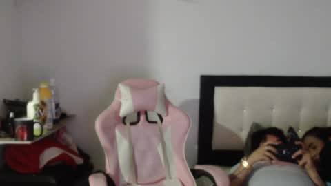 david_hotters online show from January 25, 11:00 pm