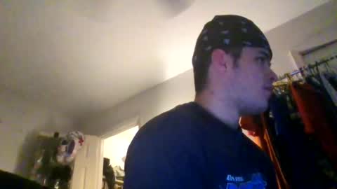 davidfry25 online show from December 29, 7:39 am