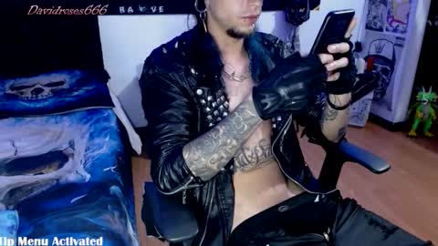   online show from October 4, 2:31 am